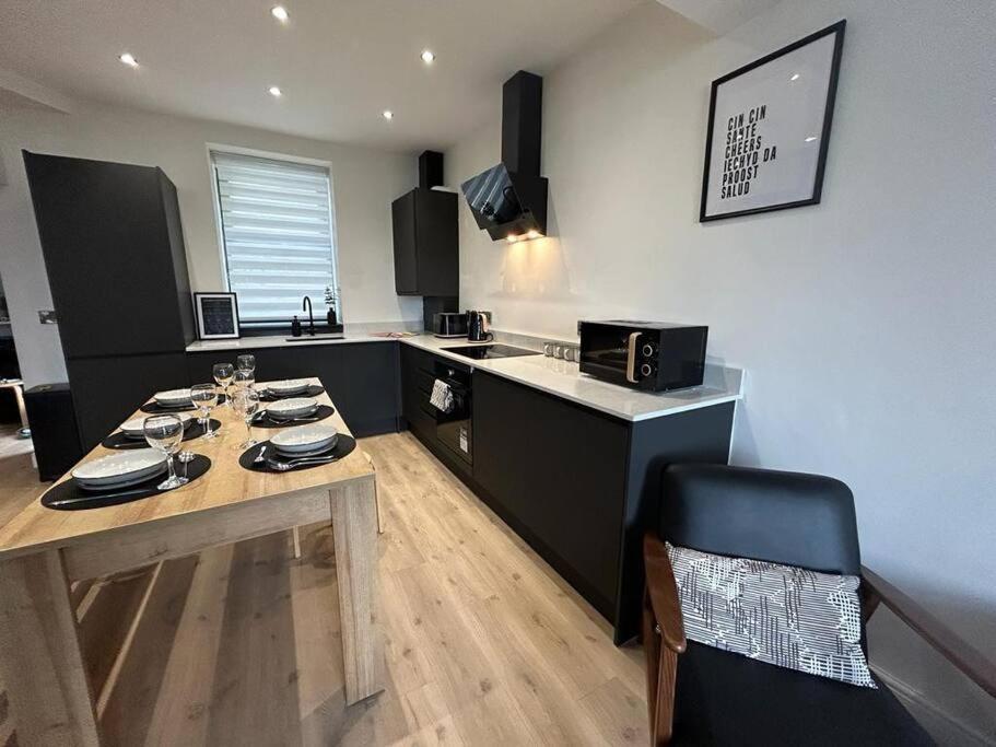 Caernarfon Modern Townhouse Snowdonia 빌라 외부 사진